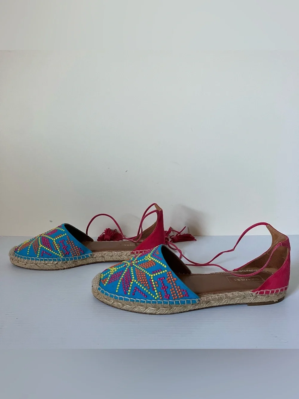 Aquazzura Colorful Beaded Lace-Up Espadrilles Embroidered Resort Flats size 39.5